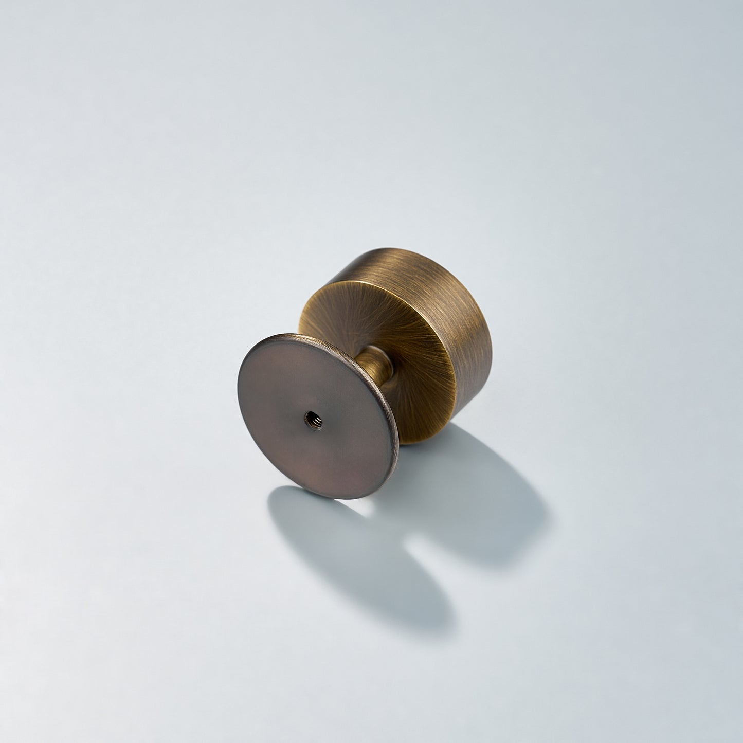 Gateau, Solid Brass Knobs