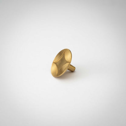 Star, Solid Brass Cabinet Knob


Our Star Knob is a distinctive take on the traditional cabinet knob. A perfect design to adorn transitional cabinet doors and drawers.



This product is not avaiKnobStar, Solid Brass Cabinet Knob