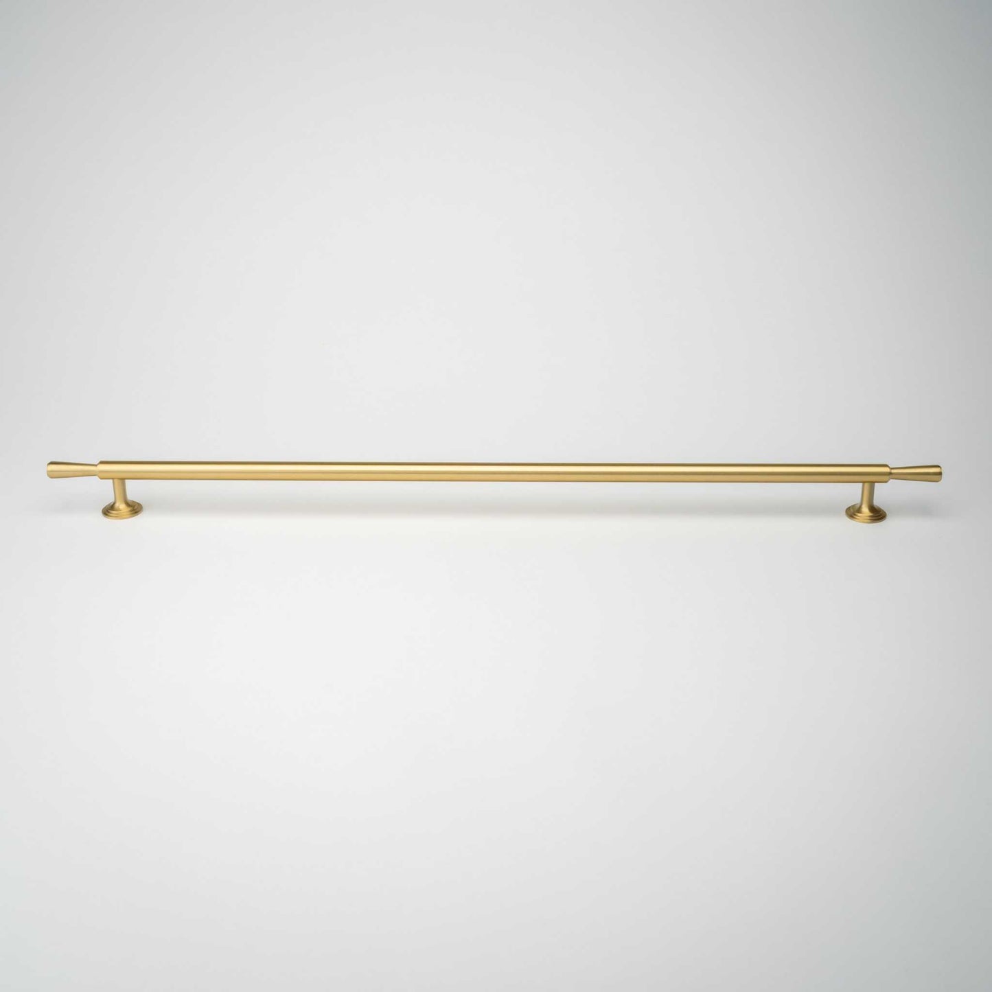 Tuxedo, Solid Brass Cabinet Pulls


Meet Tuxedo, our new deco-inspired cabinet knob. A sleek, classic design with a modern edge. Its beautiful "stacked" base and tapered ends add visual interest, repullTuxedo, Solid Brass Cabinet Pulls