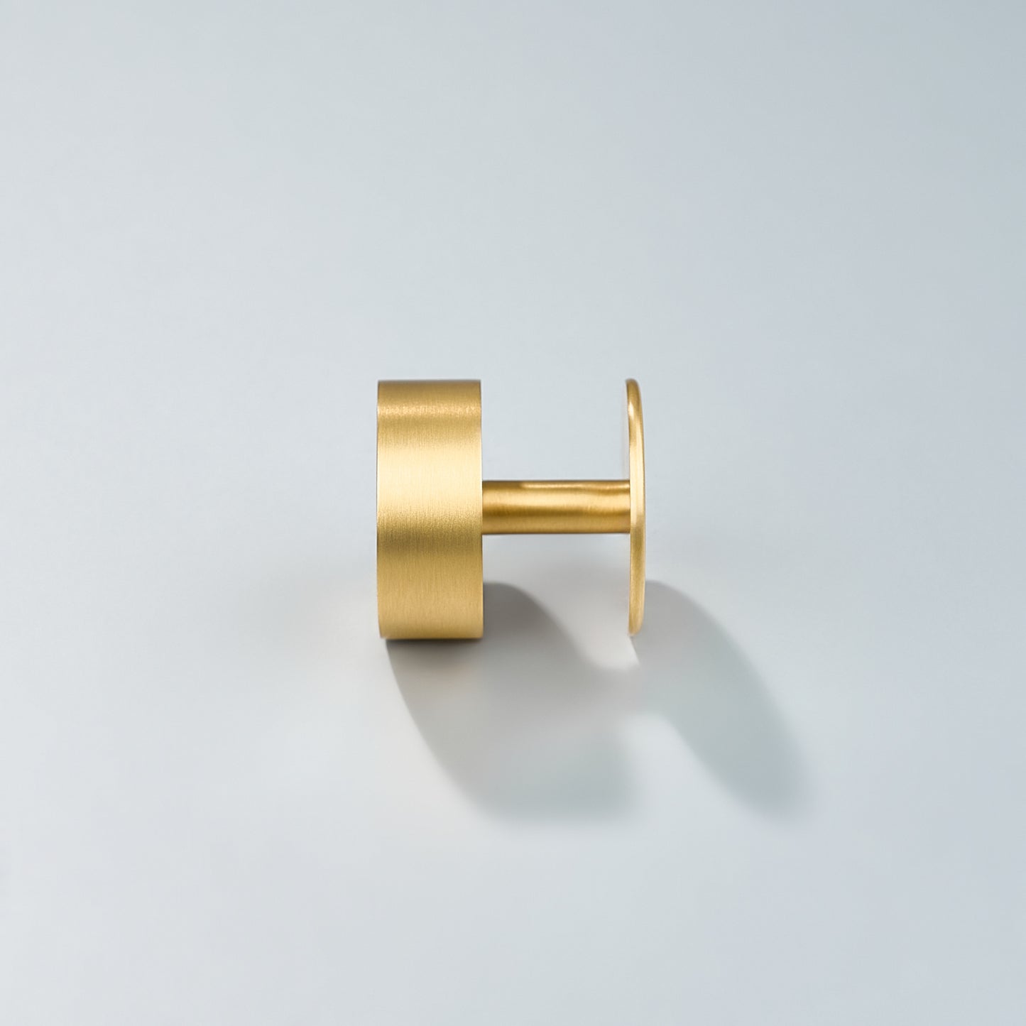 Gateau, Solid Brass Knobs