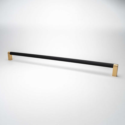 Bold, Black & Gold Knurled Solid Brass Appliance Pulls


Go BOLD in your home!Our Bold, Black and "gold" appliance pull brings a modern feel to your cabinetry. Its two-toned style is visually fresh, while its knurled maappliance pullBold, Black & Gold Knurled Solid Brass Appliance Pulls