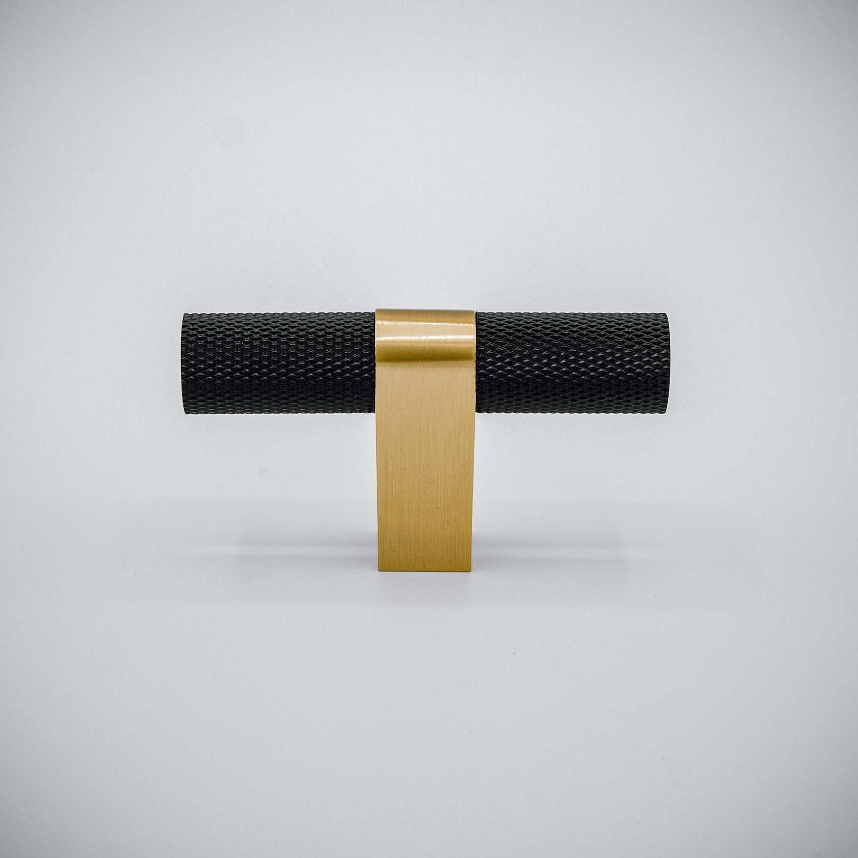 Modern Knurled Cabinet Pulls and Knobs