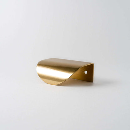 Curve Pull, Solid Brass Edge Pulls

 Curve is an ageless, gracefully designed brass cabinet edge pull.



This product is not available in brick and mortar retail stores.

Perfect for:

High use areapullCurve Pull, Solid Brass Edge Pulls