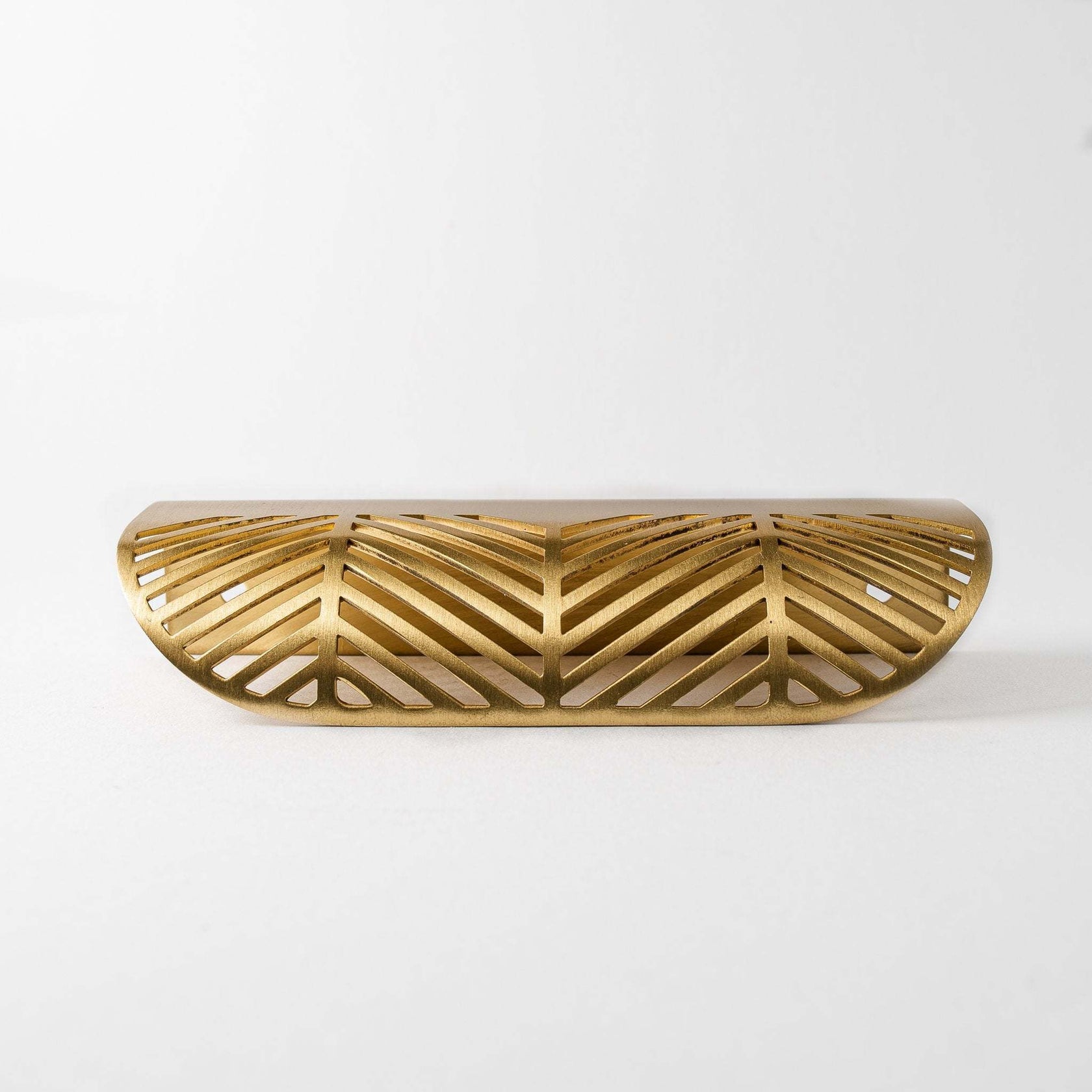 Brass Edge Pull, Frond comes in a Range of...