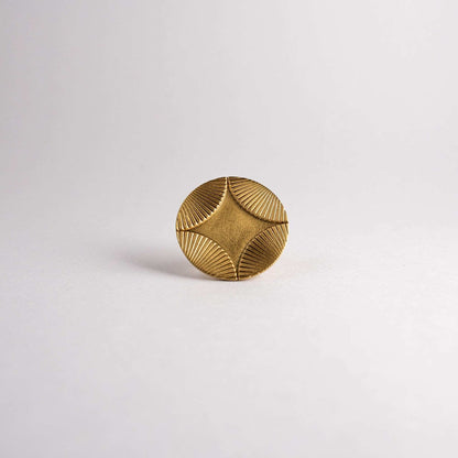 Star, Solid Brass Cabinet Knob


Our Star Knob is a distinctive take on the traditional cabinet knob. A perfect design to adorn transitional cabinet doors and drawers.



This product is not avaiKnobStar, Solid Brass Cabinet Knob