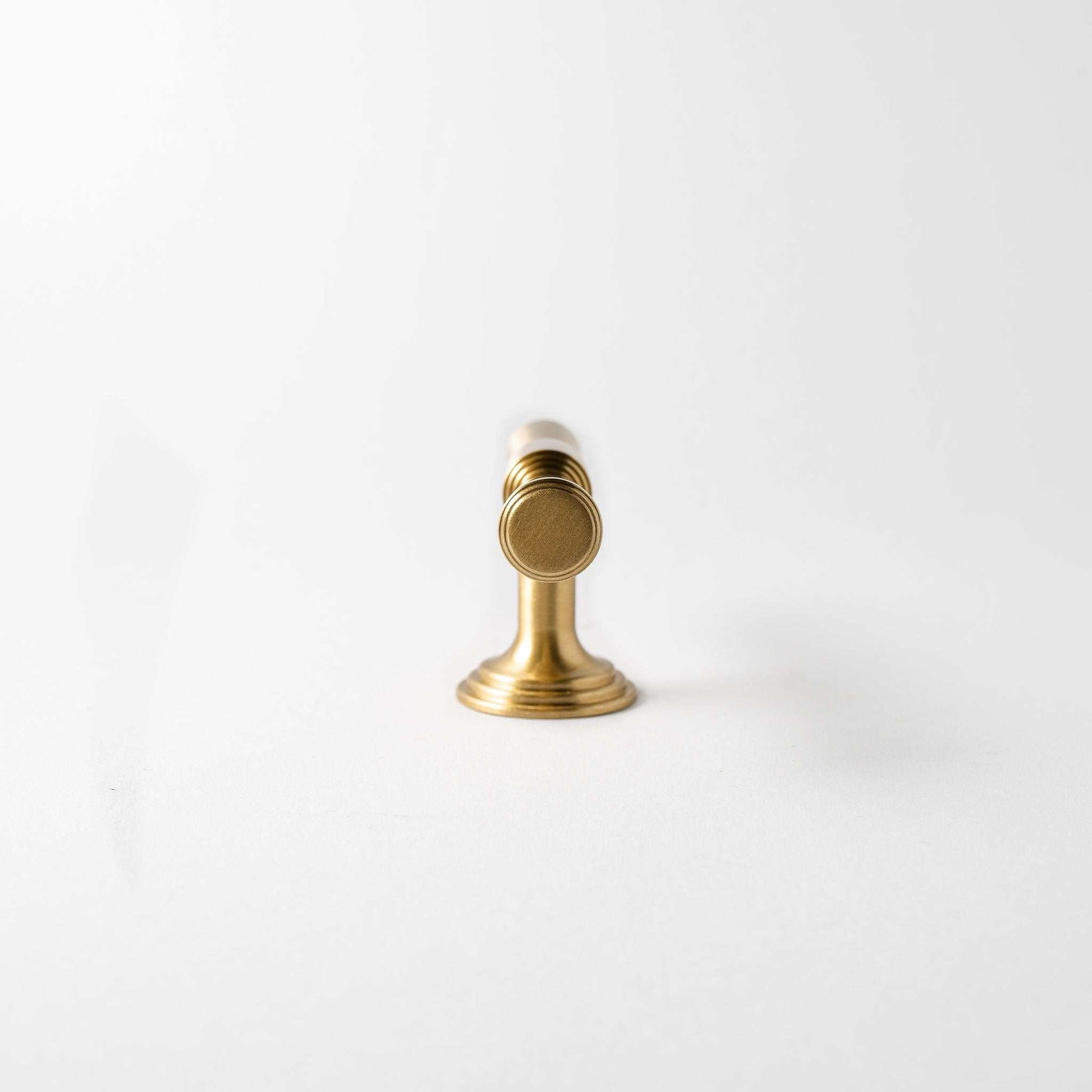 Tuxedo Knob, Solid Brass Cabinet Knob


Meet Tuxedo, our new deco-inspired cabinet knob. A sleek, classic design with a modern edge. Its beautiful "stacked" base and tapered ends add visual interest, reKnobTuxedo Knob, Solid Brass Cabinet Knob